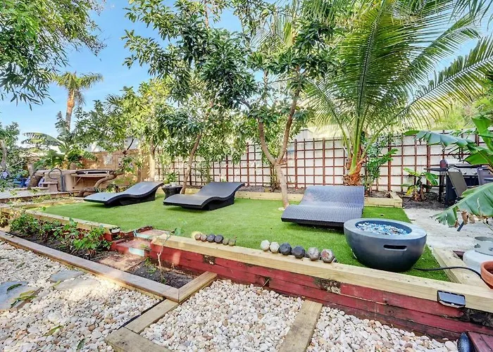 Enchanting 2Br 1Ba Casita 2 Blocks To Beach